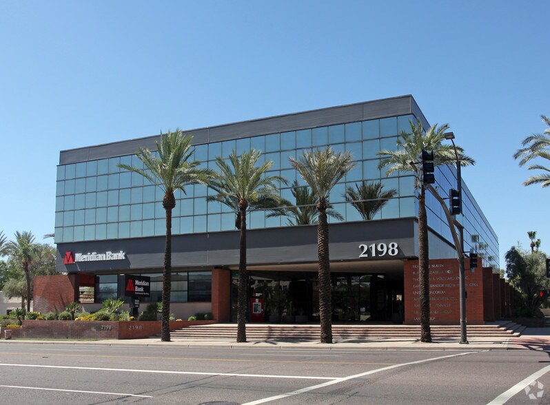 More Photos Of 2198 E Camelback Rd, Phoenix Office For Lease