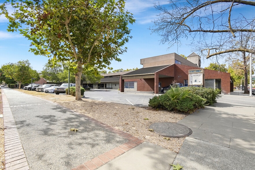 More Photos Of 231 D St, Marysville Office For Lease
