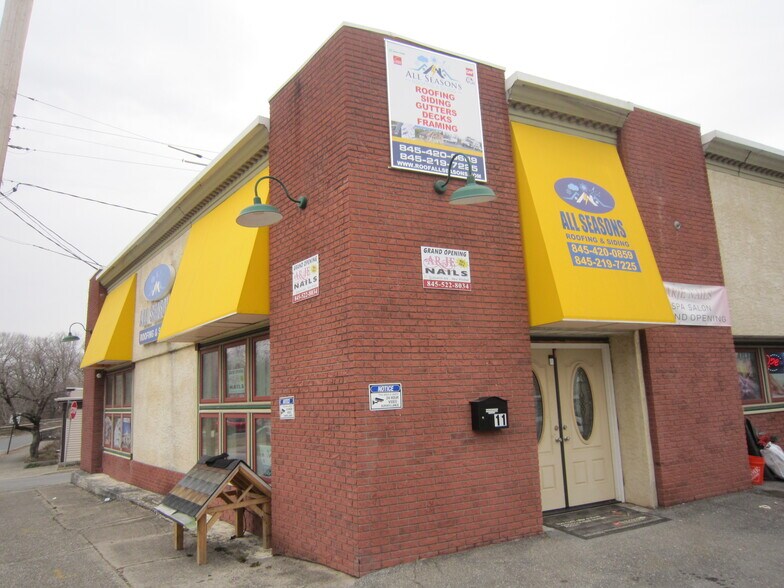 More Photos Of 11 Quassaick Ave, New Windsor Township Storefront For Sale