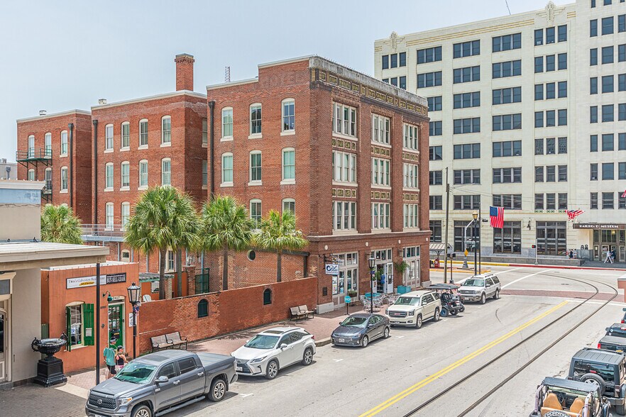 More Photos Of 2425 Strand St, Galveston Restaurant For Sale