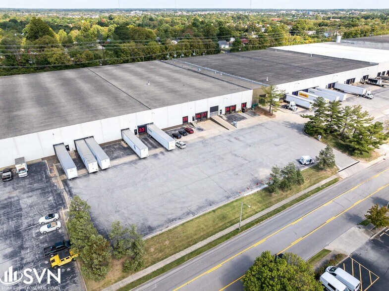 More Photos Of 2425 Palumbo Dr, Lexington Warehouse For Lease