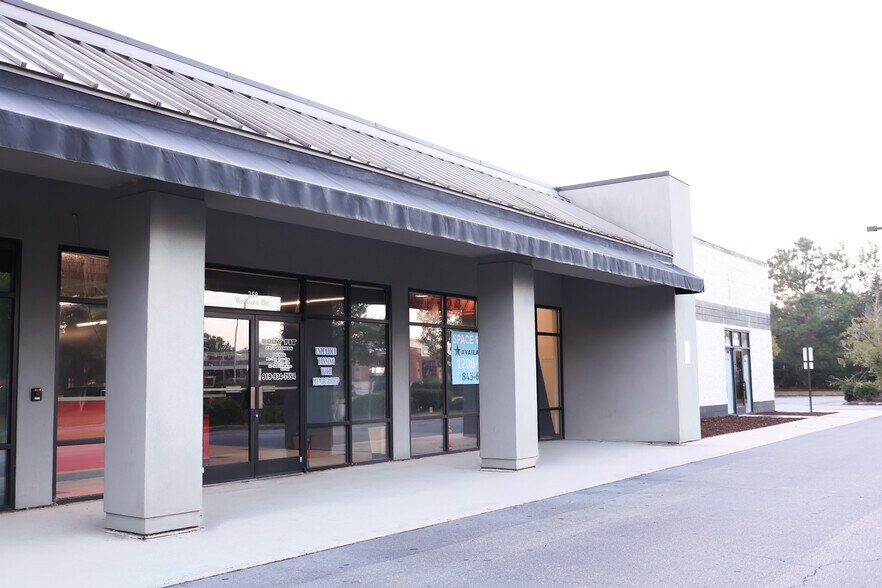 More Photos Of 259 Venture Dr, Smithfield Freestanding For Lease