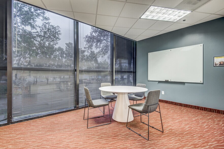 More Photos Of 101 E Park Blvd, Plano Coworking Space