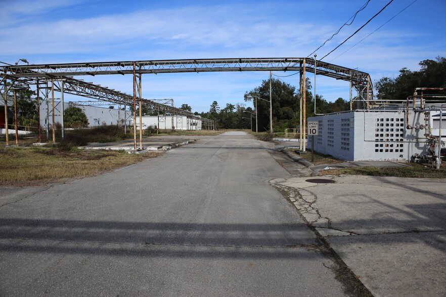 More Photos Of 12705 NW US Highway 441, Alachua Manufacturing For Lease