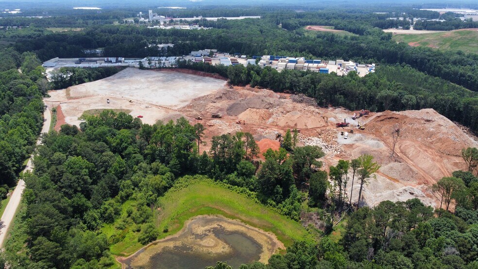 More Photos Of 7635 Bishop Rd, Fairburn Land For Lease