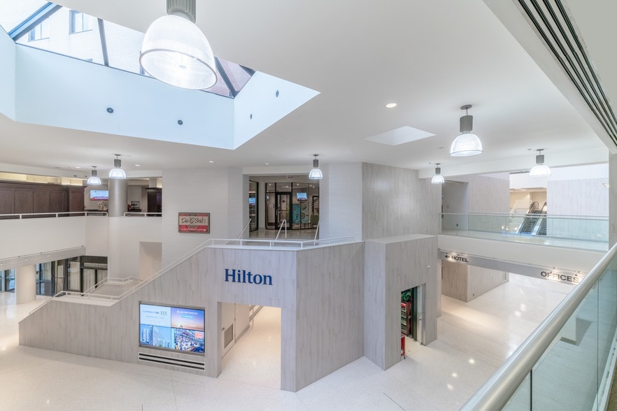 More Photos Of 901 N Stuart St, Arlington Office For Sale