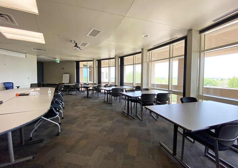 More Photos Of 8801 Horizon Blvd NE, Albuquerque Office For Lease