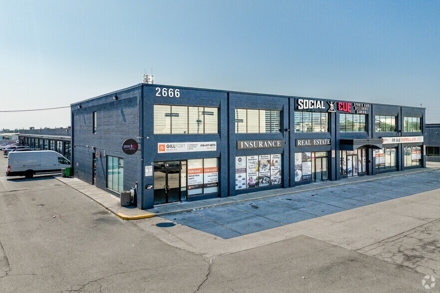 Primary Photo Of 2666 Royal Windsor Dr, Mississauga Showroom For Lease