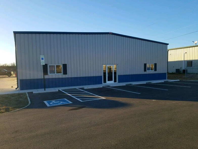 More Photos Of 2362 Lanier Rd, Rockville Warehouse For Lease