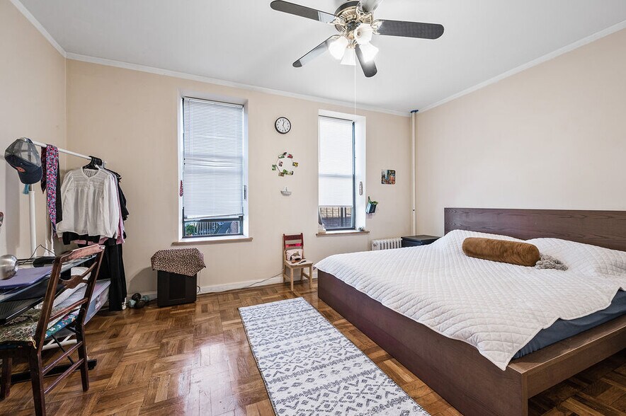 More Photos Of 2339 Bath Ave, Brooklyn Storefront Retail Residential For Sale