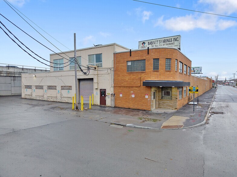 Primary Photo Of 734 Burnet Ave, Syracuse Manufacturing For Sale