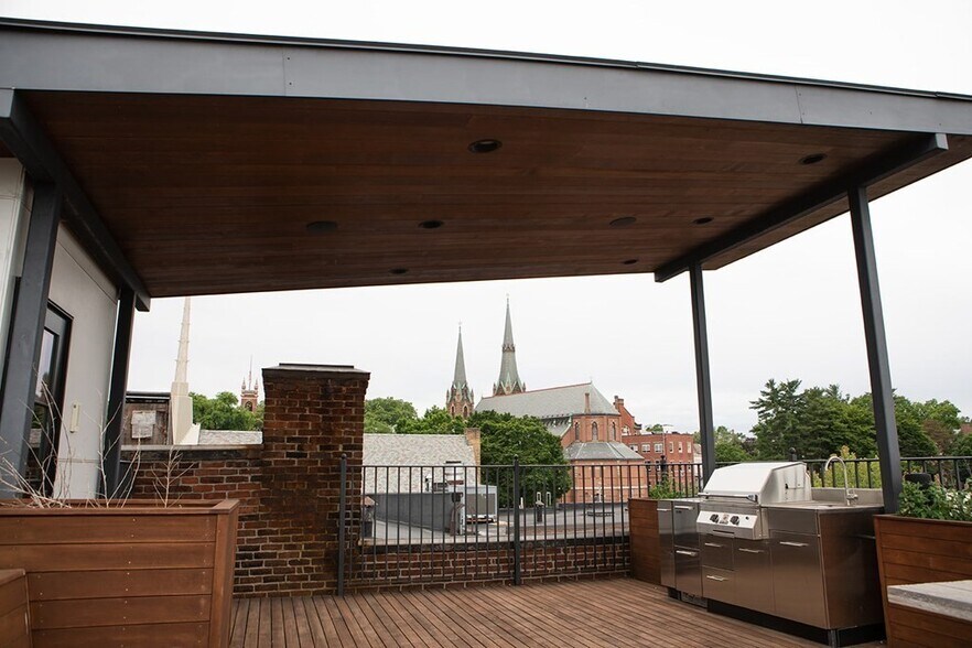 More Photos Of 263 Main St, Northampton Apartments For Sale