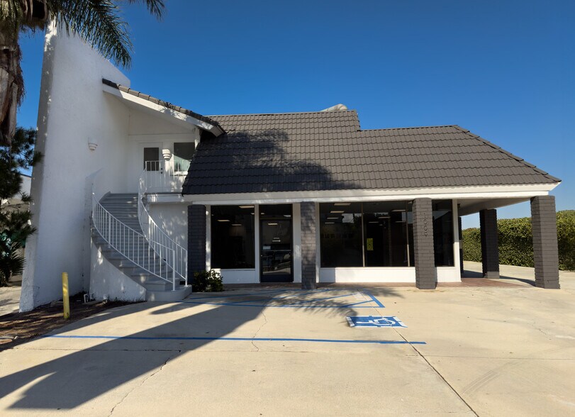 More Photos Of 1009 Torrance Blvd, Redondo Beach Loft Creative Space For Lease