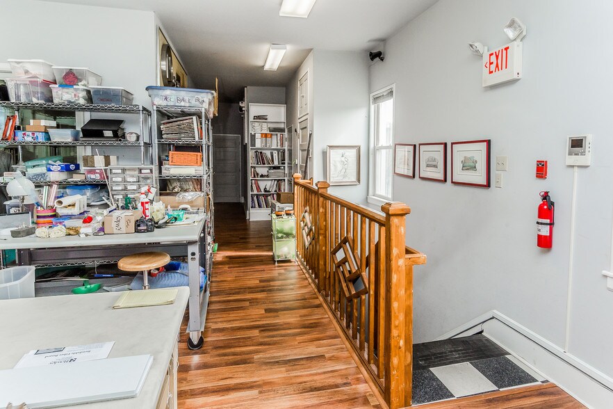 More Photos Of 29 Race St, Frenchtown Storefront Retail Office For Sale