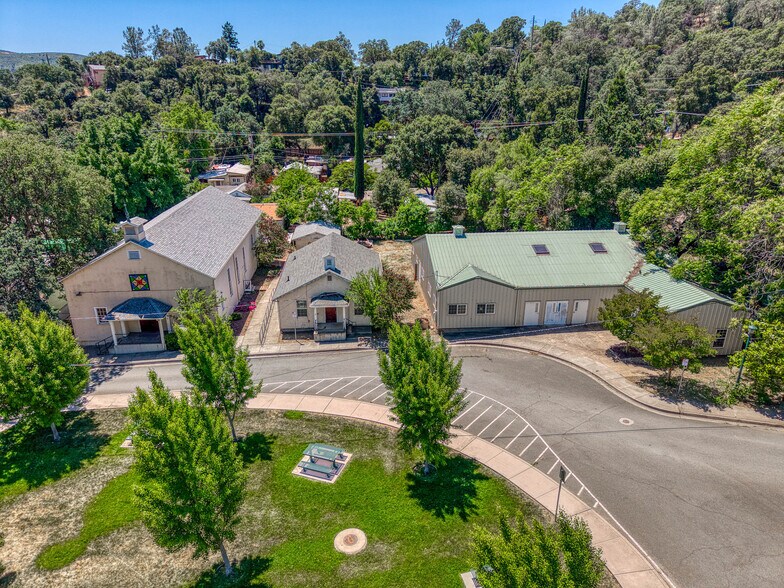 More Photos Of 12487 The Plaza, Clearlake Oaks Religious Facility For Sale