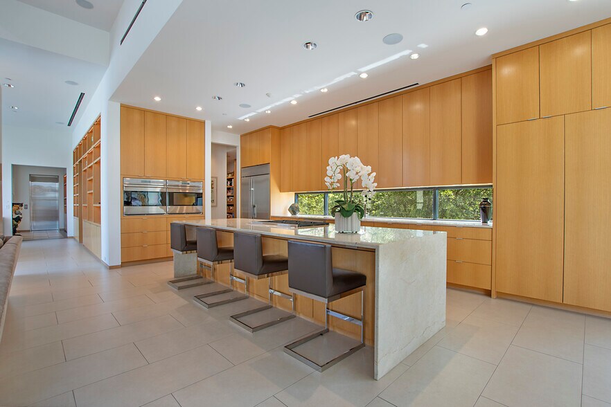 More Photos Of , Dallas Unknown For Sale