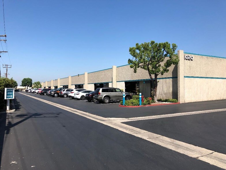 More Photos Of 1020 N Batavia St, Orange Warehouse For Lease