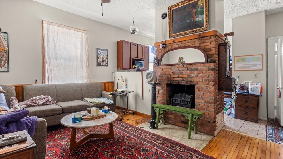 More Photos Of 465 Chapel St, Lee Apartments For Sale
