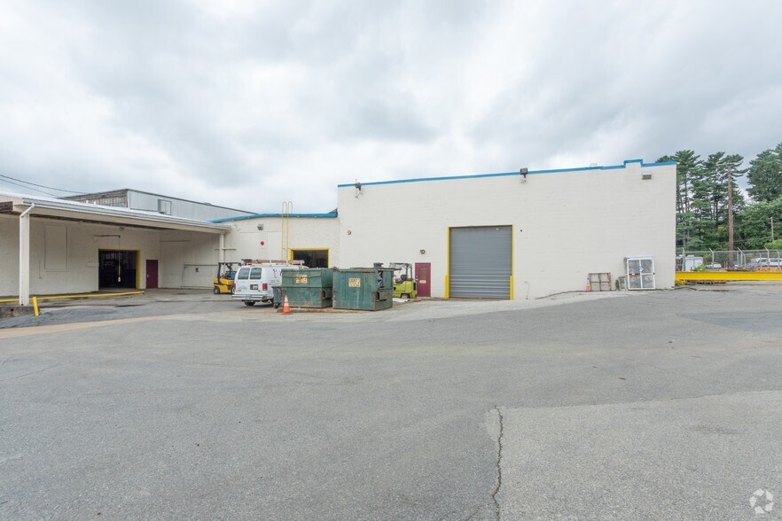 More Photos Of 5200 Glen Arm Rd, Glen Arm Warehouse For Lease