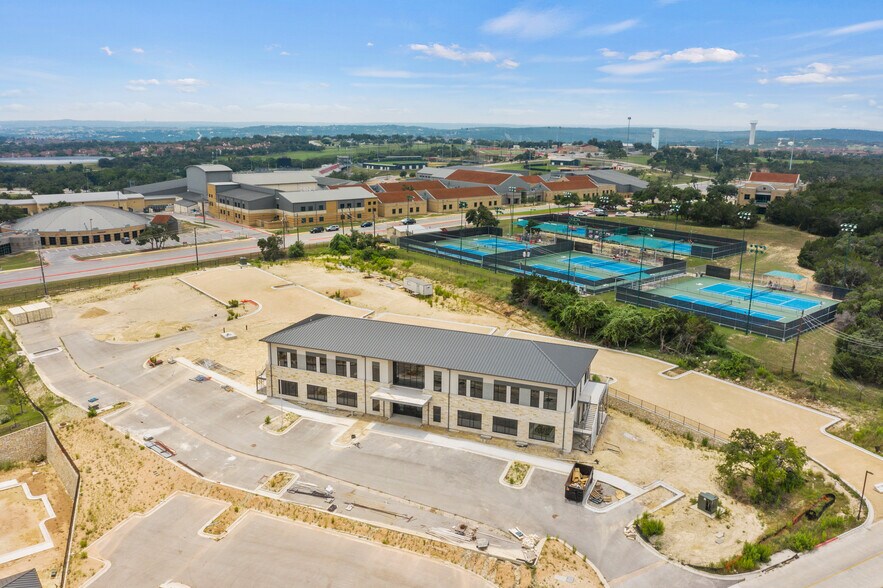 More Photos Of 312 Medical Parkway Pkwy, Lakeway Medical For Sale