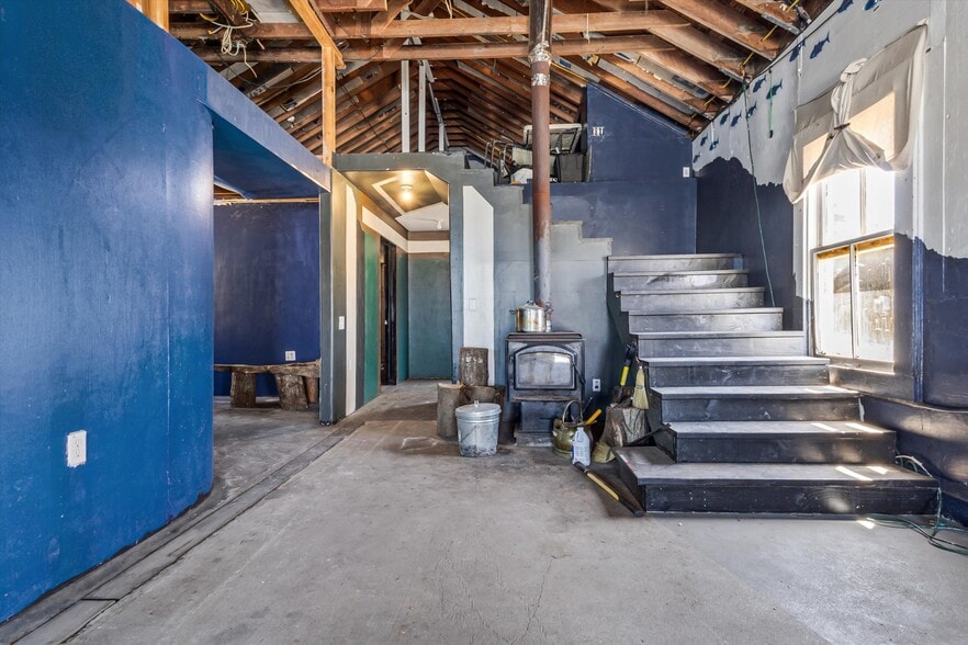 More Photos Of 825 (AKA 45200) Port rd, Point Arena Marina For Sale