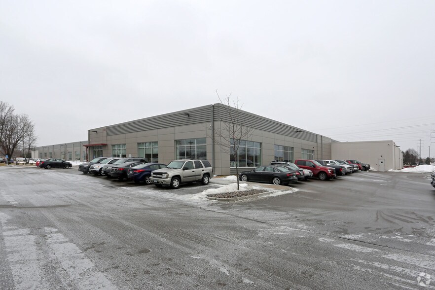 More Photos Of 7900 Chicago Ave, Bloomington Distribution For Sale