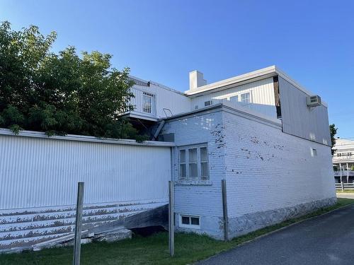 More Photos Of 445A Rue Brock, Drummondville Office For Sale