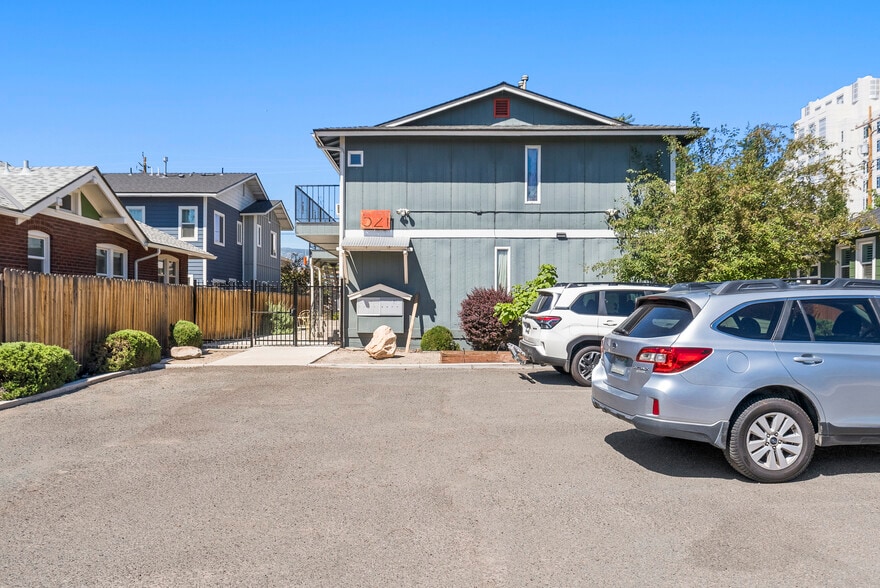 More Photos Of 521 Sinclair, Reno Apartments For Sale