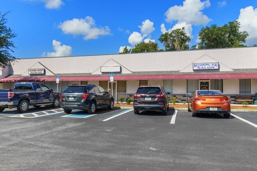 More Photos Of 3451 E Louise Ln, Hernando General Retail For Lease