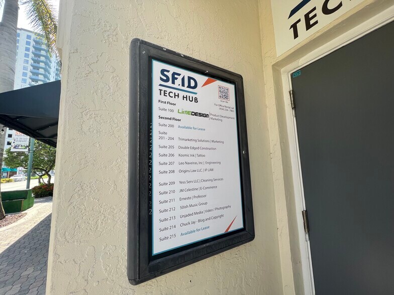 More Photos Of 1918 Harrison St, Hollywood Loft Creative Space For Lease