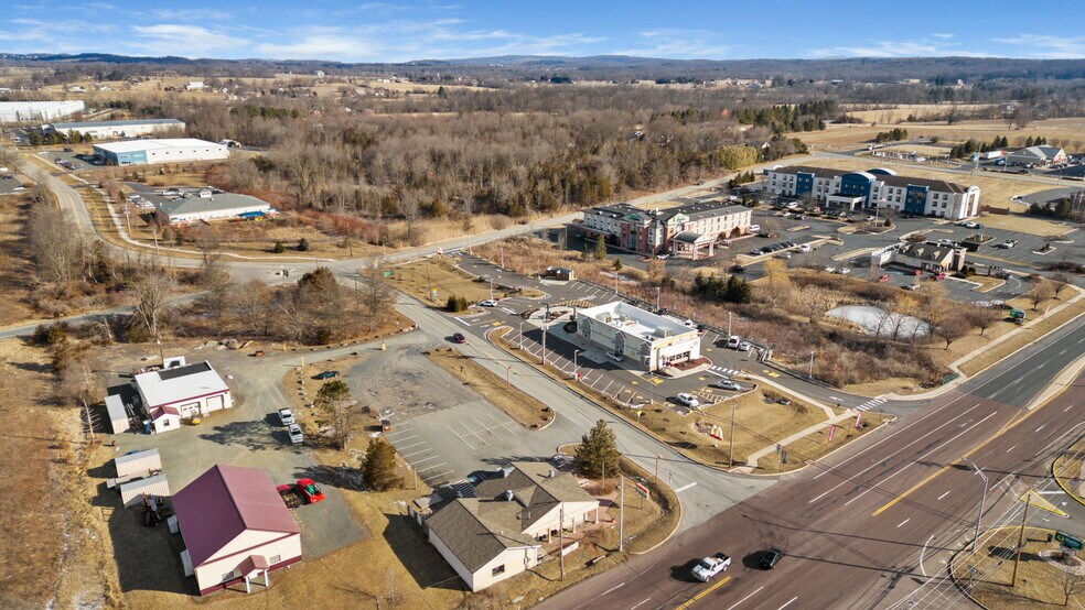 More Photos Of 1850 John Fries Hwy, Quakertown Restaurant For Sale