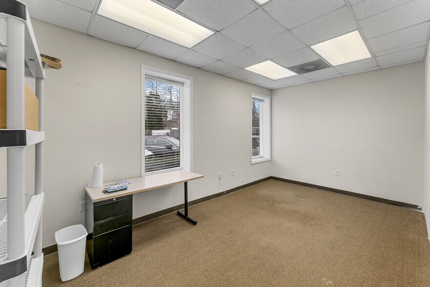 More Photos Of 1306 Heidt Ave, Savannah Office For Lease
