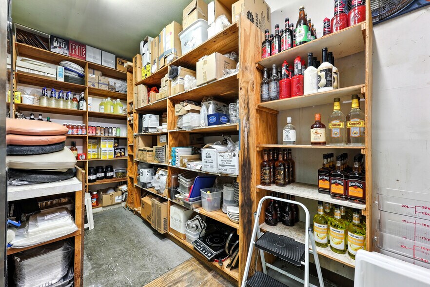 More Photos Of 102 San Marco Ave, Saint Augustine Restaurant For Sale