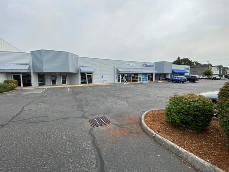 More Photos Of 2835 19th Ave, Forest Grove Storefront Retail Office For Lease