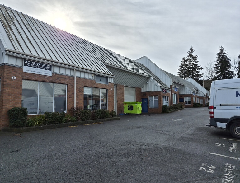 Primary Photo Of 755 Vanalman Av, Victoria Distribution For Lease