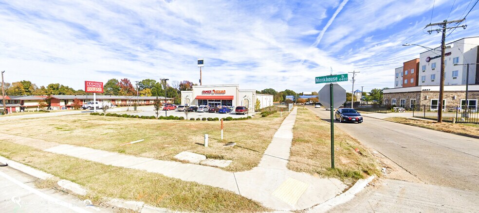More Photos Of 4923 Monkhouse Dr, Shreveport Freestanding For Sale