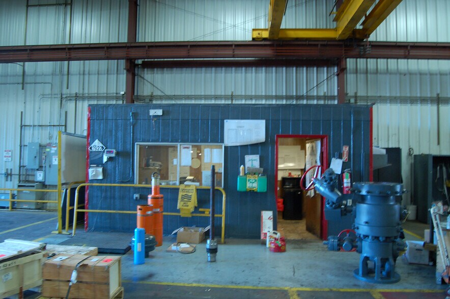 More Photos Of 3245 Stagecoach Rd, Keithville Warehouse For Sale