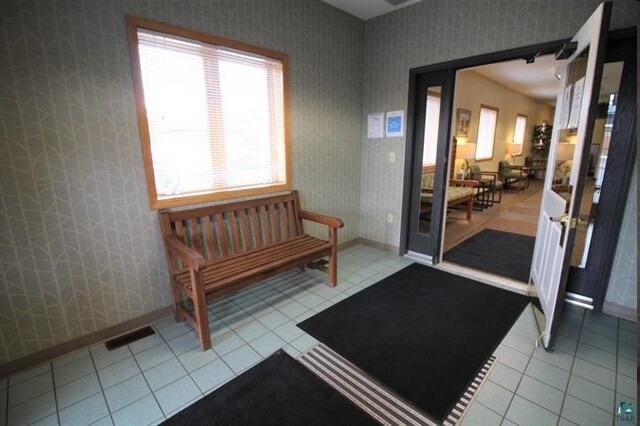 More Photos Of 1419 Beaser Ave, Ashland Office For Lease