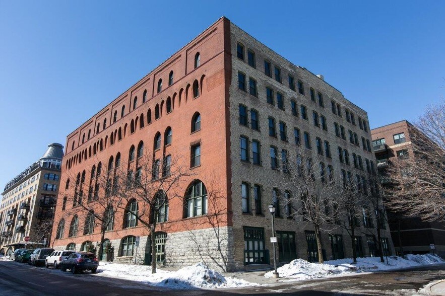 More Photos Of 400 N 1st St, Minneapolis Loft Creative Space For Sale