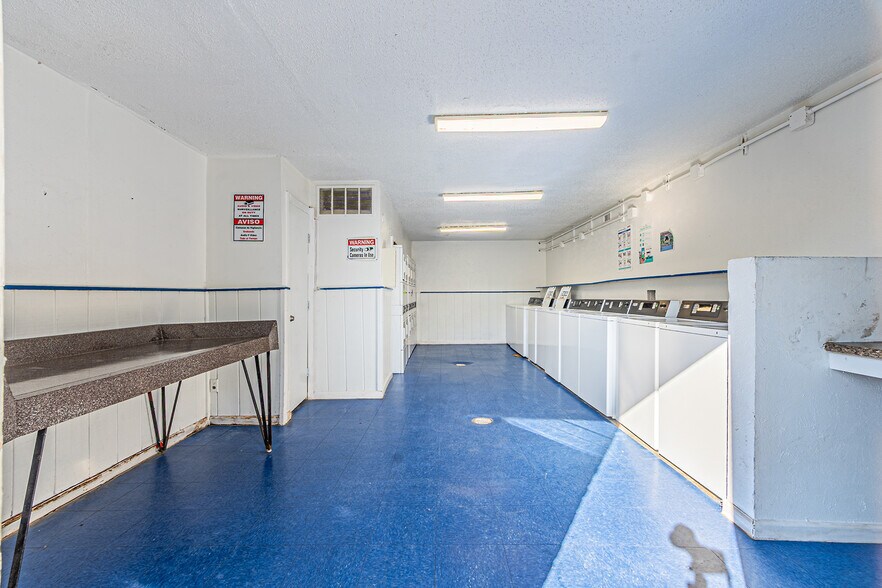 More Photos Of 6625 S Hulen St, Fort Worth Apartments For Sale