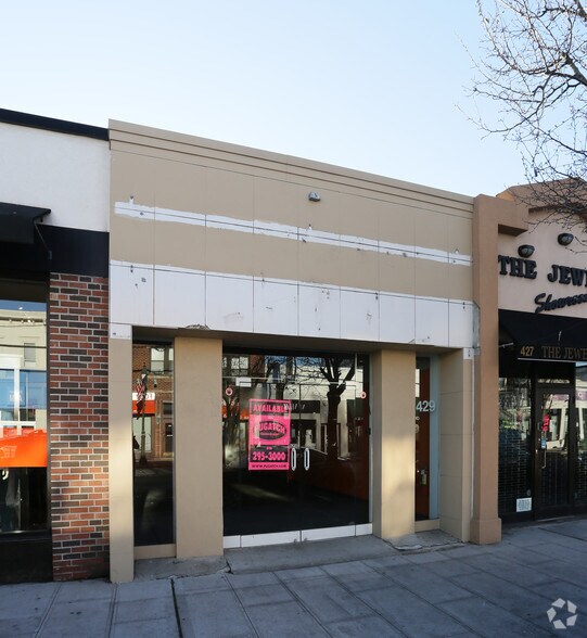 Primary Photo Of 429 Central Ave, Cedarhurst Storefront For Lease