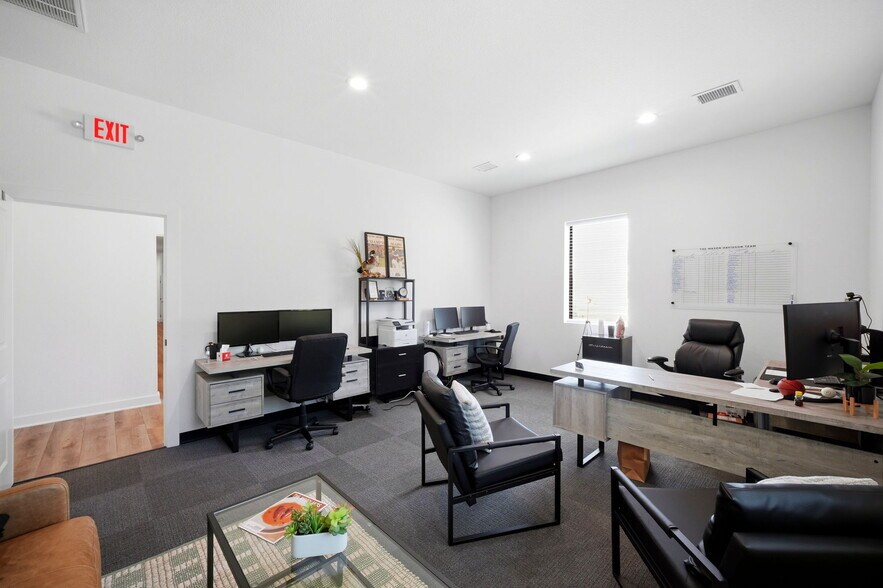 More Photos Of 23309 Kuykendahl Rd, Tomball Office For Sale