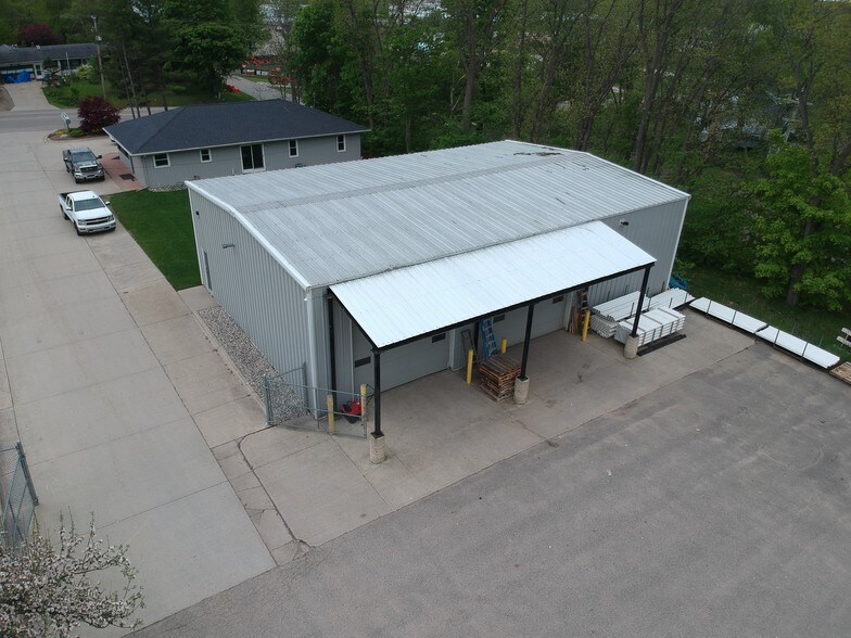 More Photos Of 395 100th St SW, Byron Center Industrial For Sale