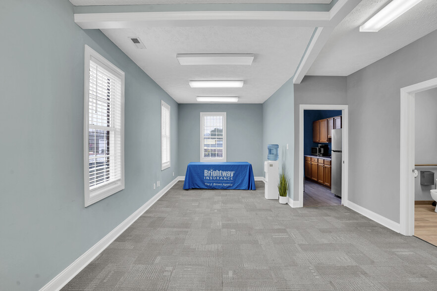 More Photos Of 2915 Raeford Rd, Fayetteville Medical For Lease