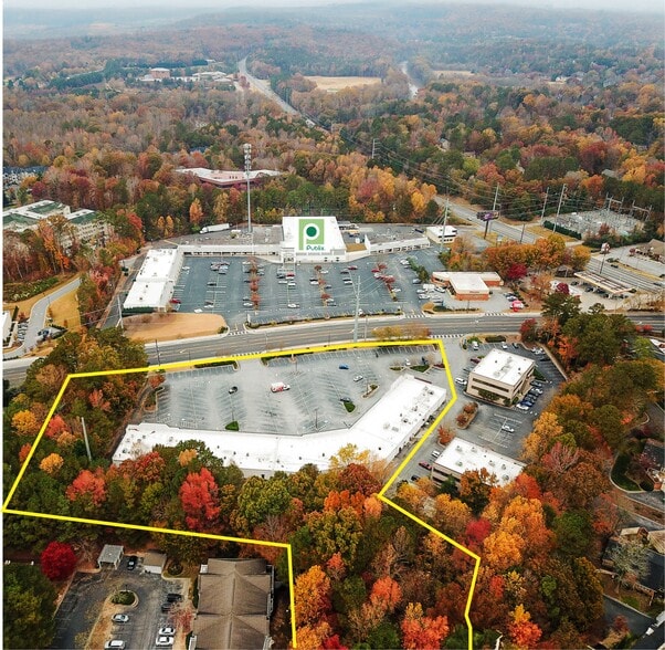 More Photos Of 6470 Spalding Dr, Norcross General Retail For Sale