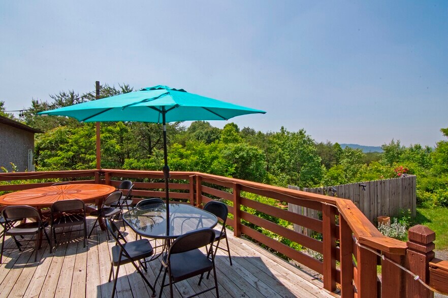 More Photos Of 211 Oscar White rd, Lansing Land For Sale