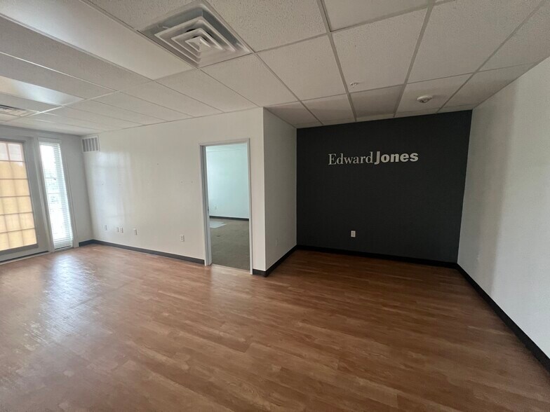 More Photos Of 2570 Justin Rd, Lewisville General Retail For Lease