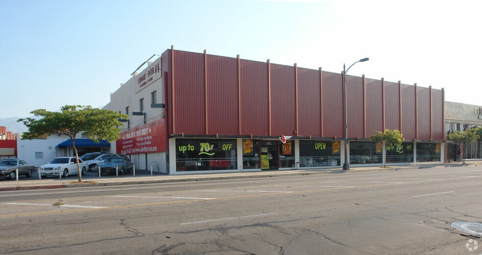 More Photos Of 1229 E Colorado Blvd, Pasadena Storefront For Lease