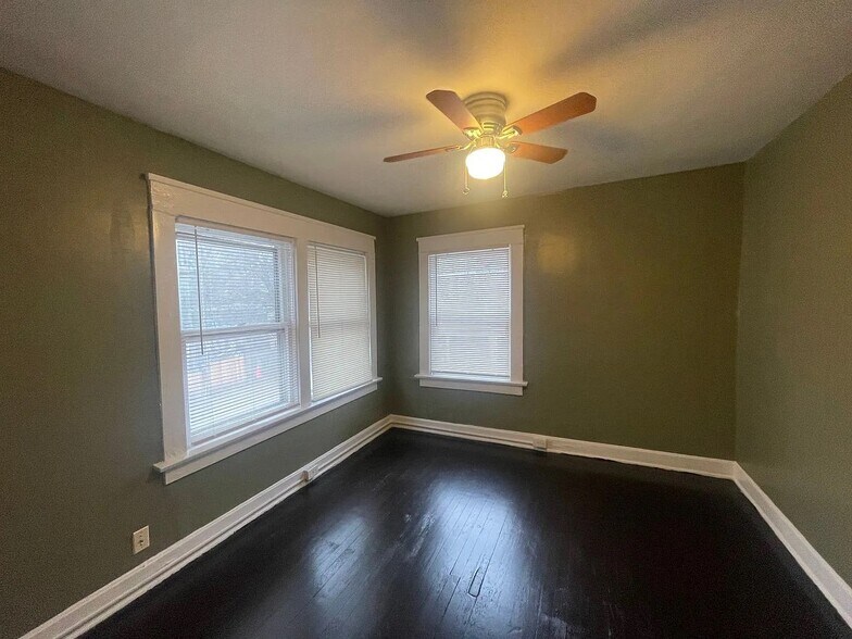 More Photos Of 3909-3911 Scarritt Ave, Kansas City Apartments For Sale