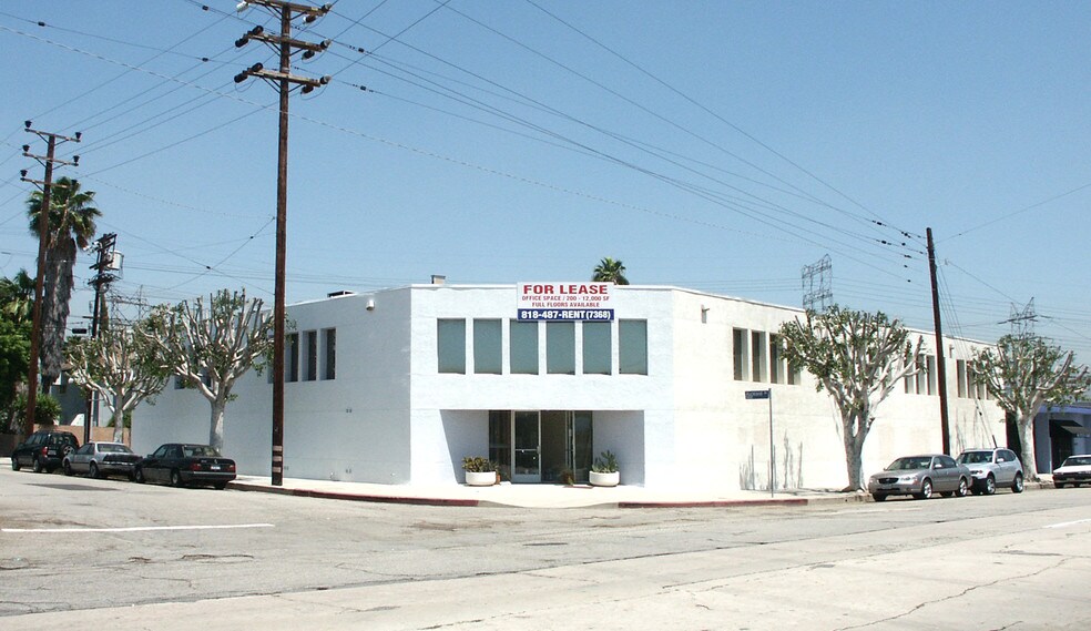 More Photos Of 10523 Burbank Blvd, North Hollywood Office For Lease